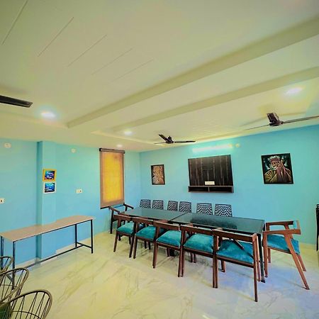 Hotel Tiger View Alwar Exterior photo